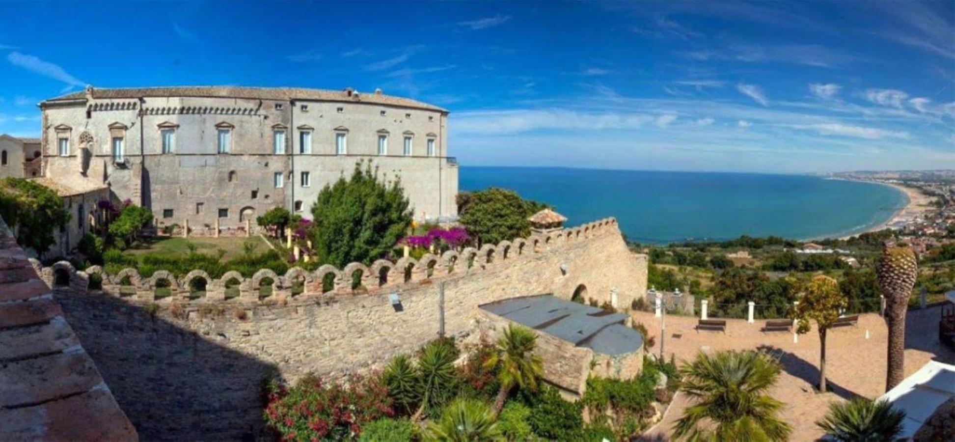 Vasto Aparthotel Екстериор снимка